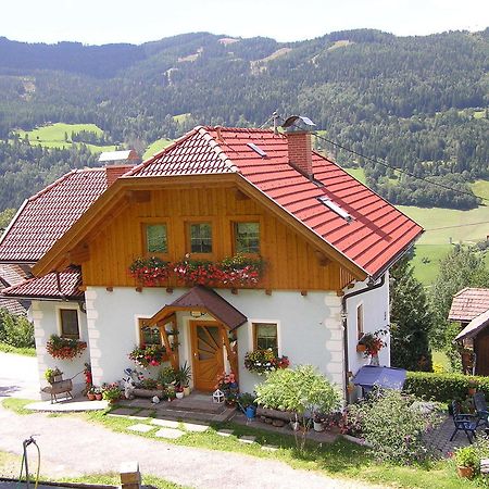 Ferienhaus Pirker Villa Krems in Kaernten Bagian luar foto