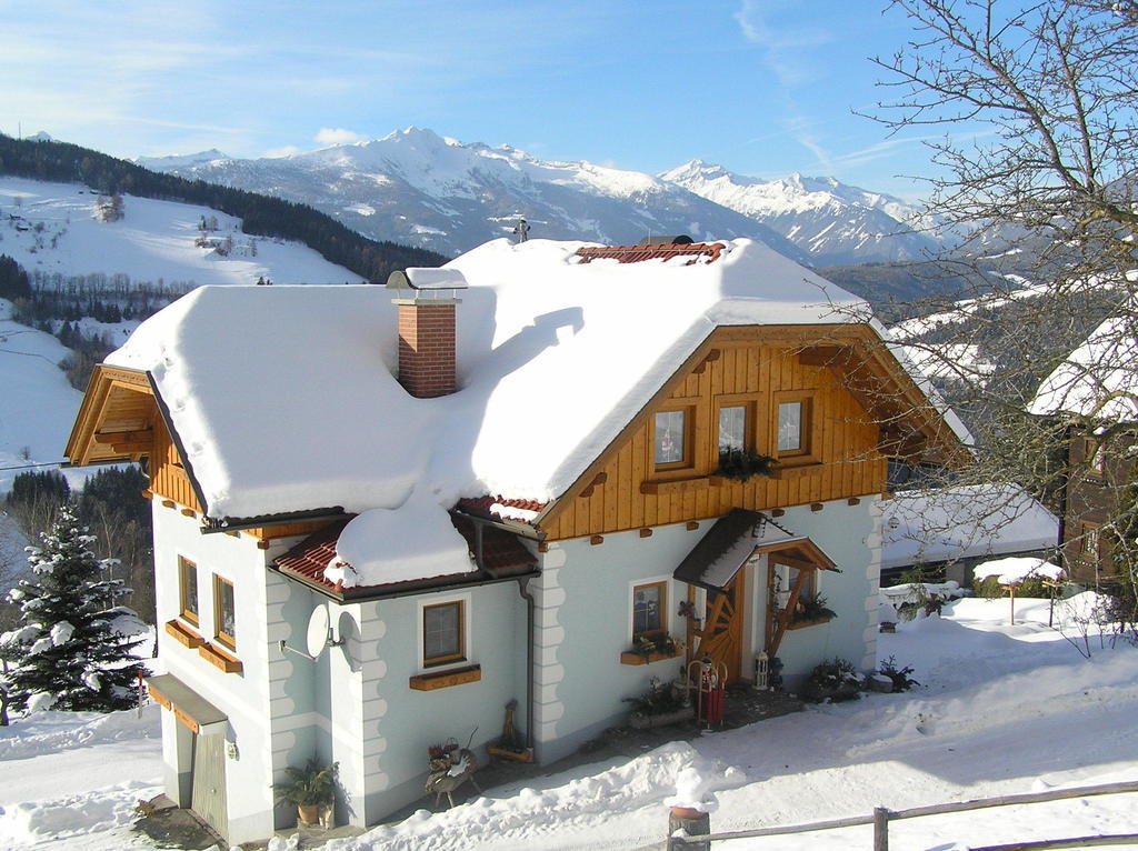 Ferienhaus Pirker Villa Krems in Kaernten Bagian luar foto